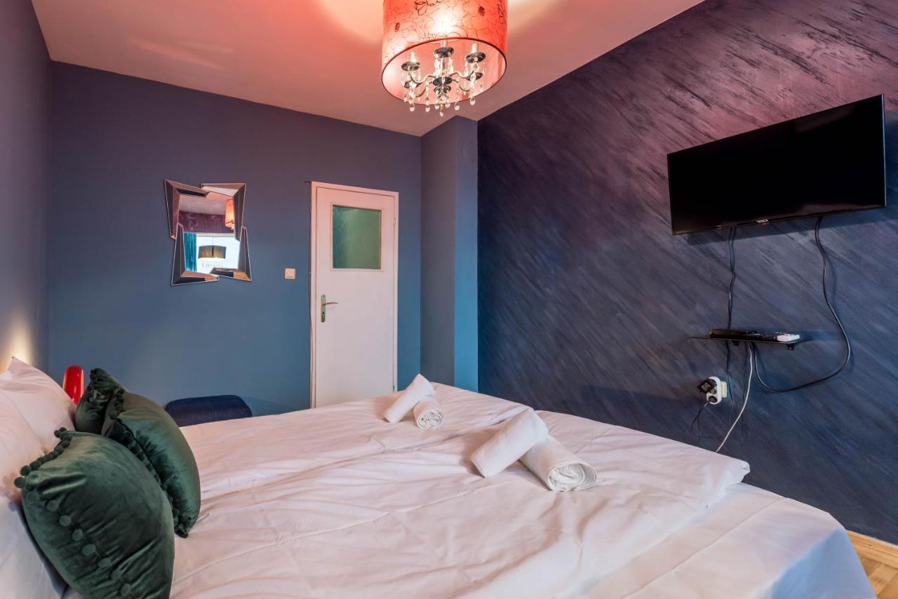 Private Studio In The Centre Varna Exterior photo